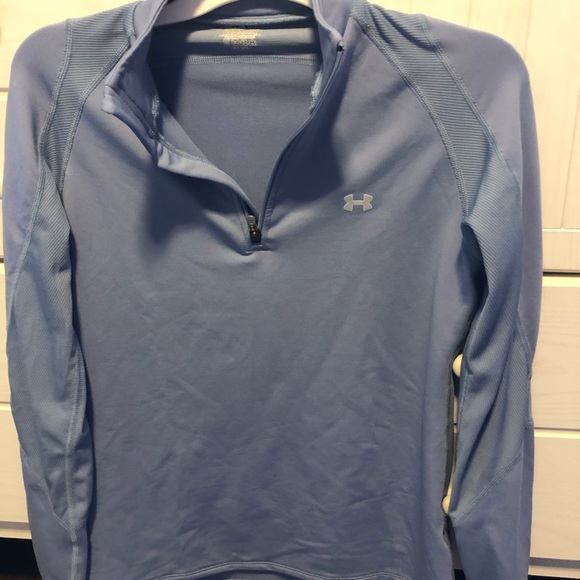 Women’s under Armour long sleeve - Picture 4 of 4